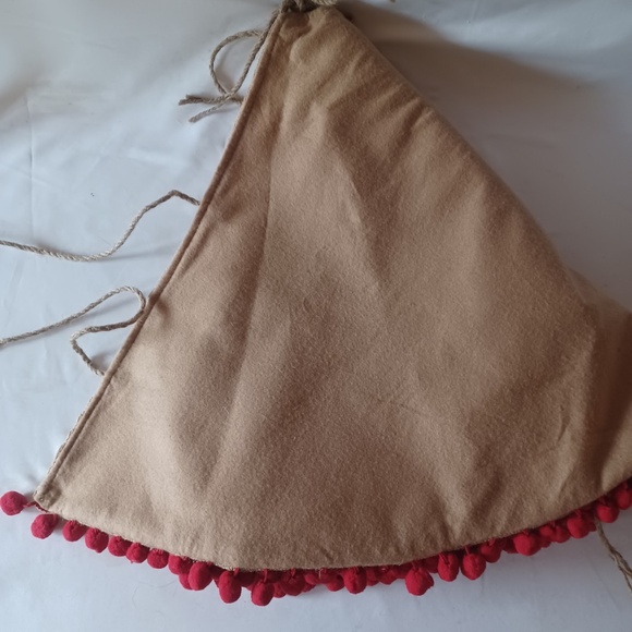 Natural Burlap Jute Christmas Tree Skirt Red Pom Pom Trim 45" - Picture 3 of 5
